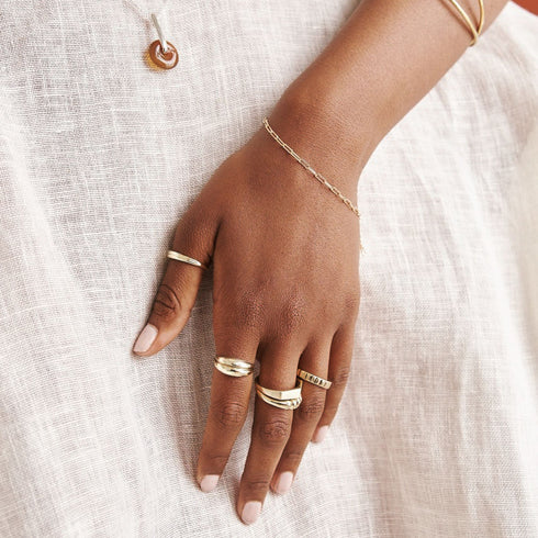 The Paperclip Bracelet in Yellow Gold